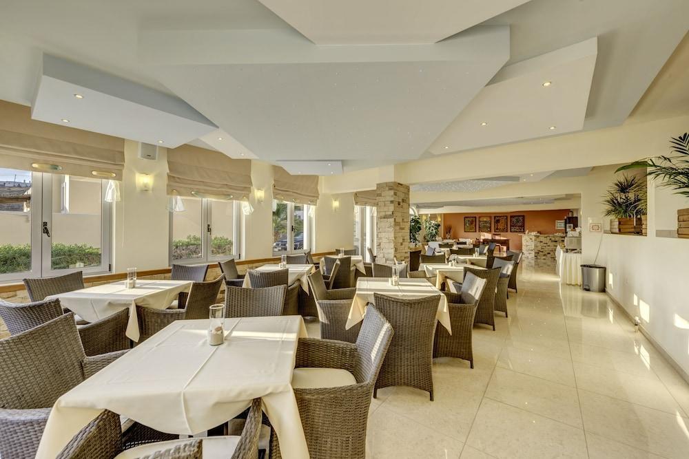 Sunrise Beach Suites Azolimnos Dış mekan fotoğraf