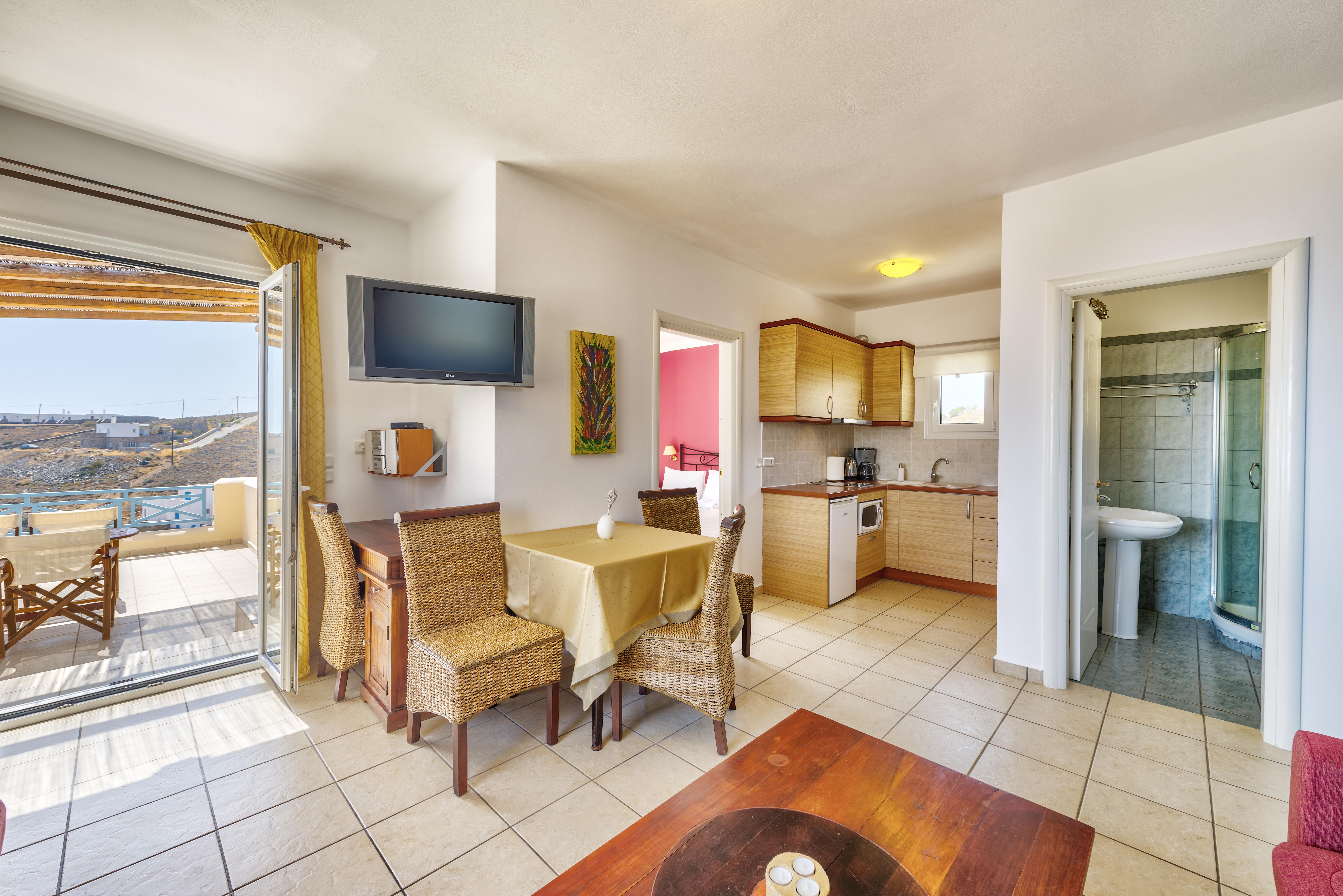 Sunrise Beach Suites Azolimnos Dış mekan fotoğraf