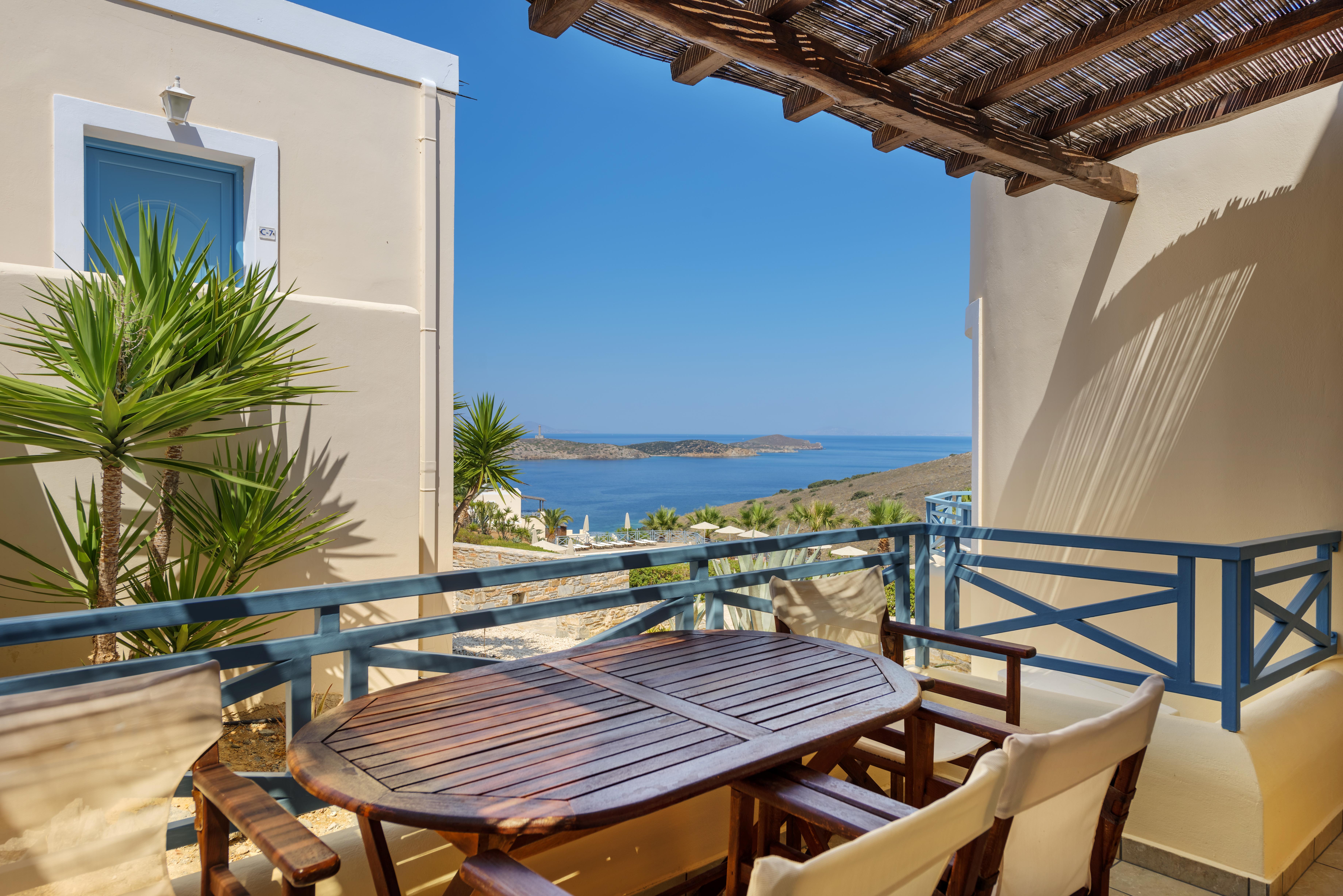 Sunrise Beach Suites Azolimnos Dış mekan fotoğraf