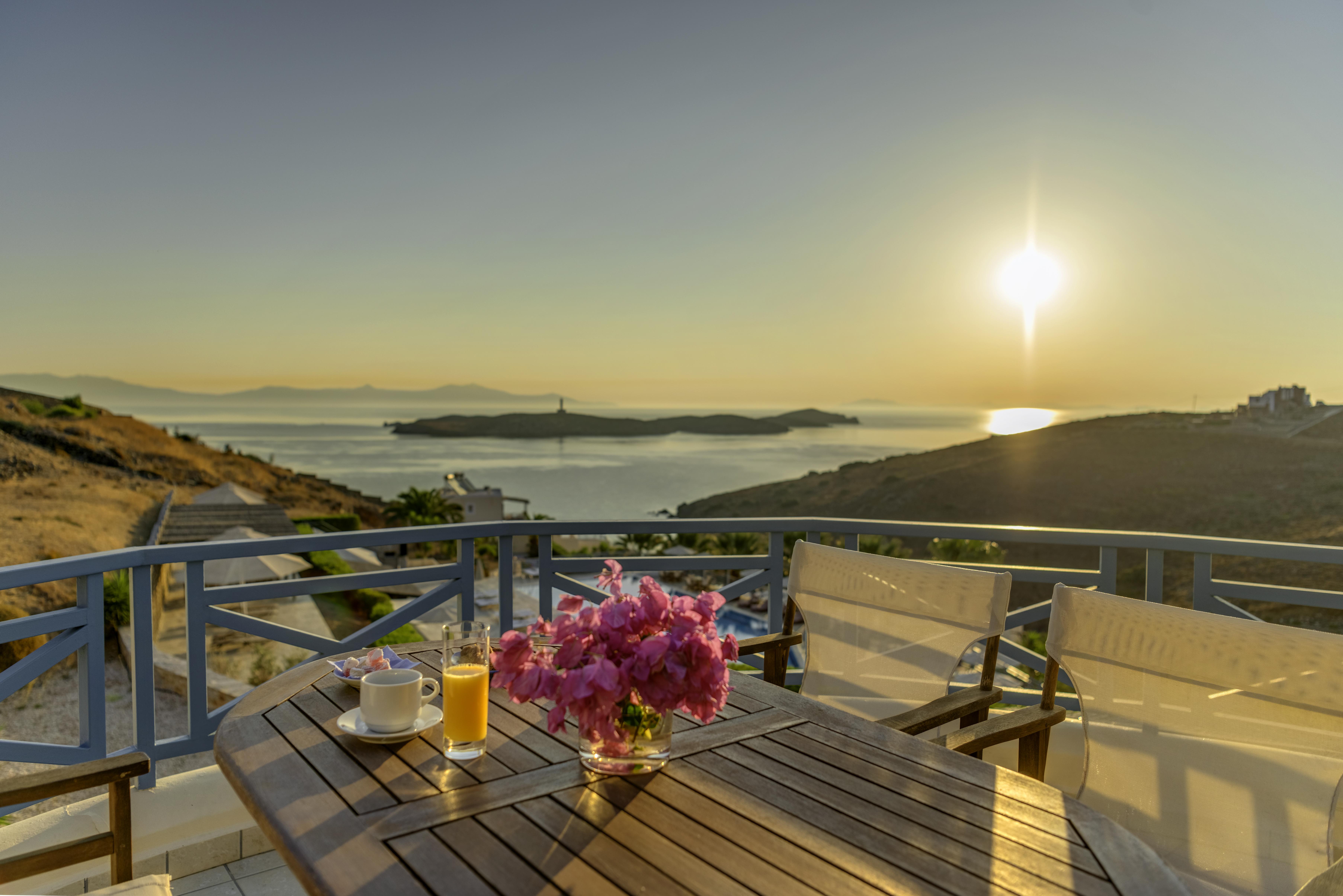 Sunrise Beach Suites Azolimnos Dış mekan fotoğraf